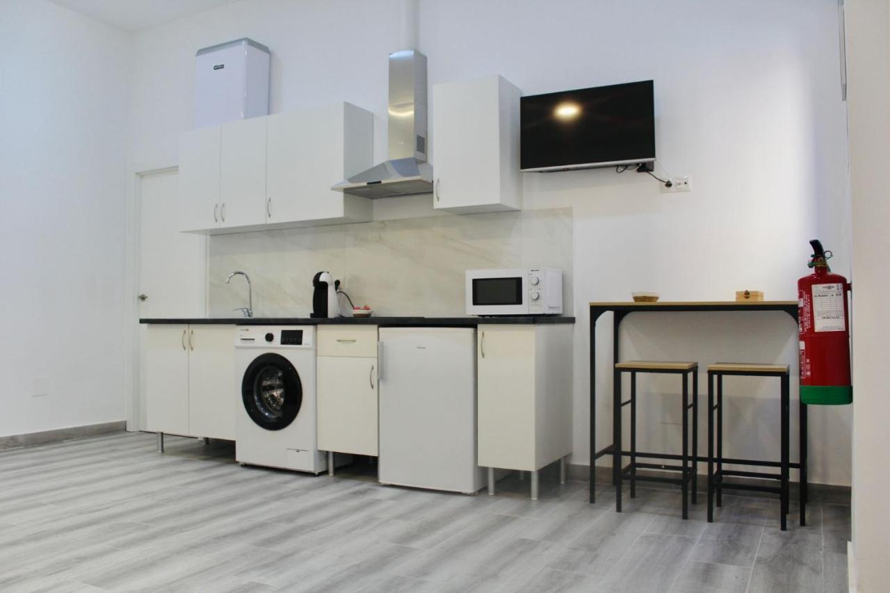 Nuevo Estudio Divina Pastora N-4 Μάλαγα Εξωτερικό φωτογραφία